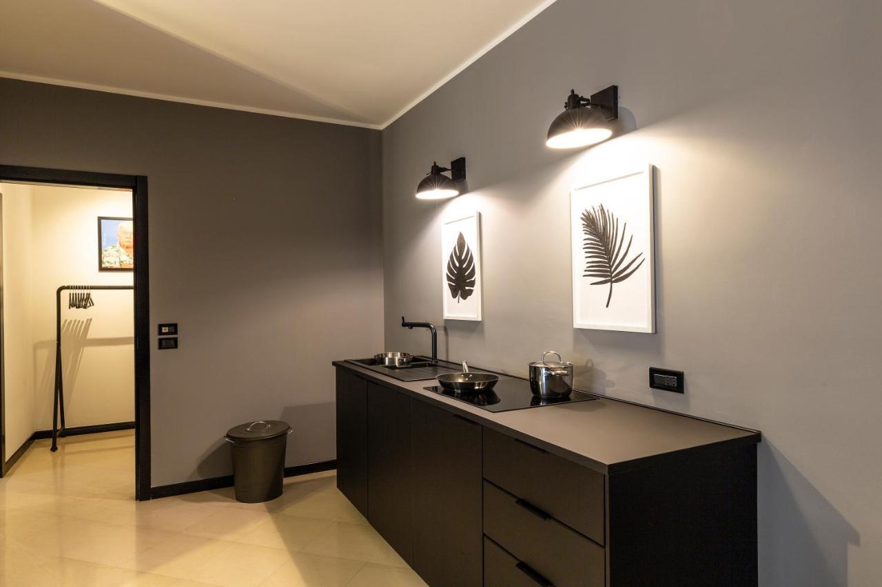 Laus App. 1 - Art & Design Nel Cuore Di Bari - Via Dante Alighieri Exterior foto